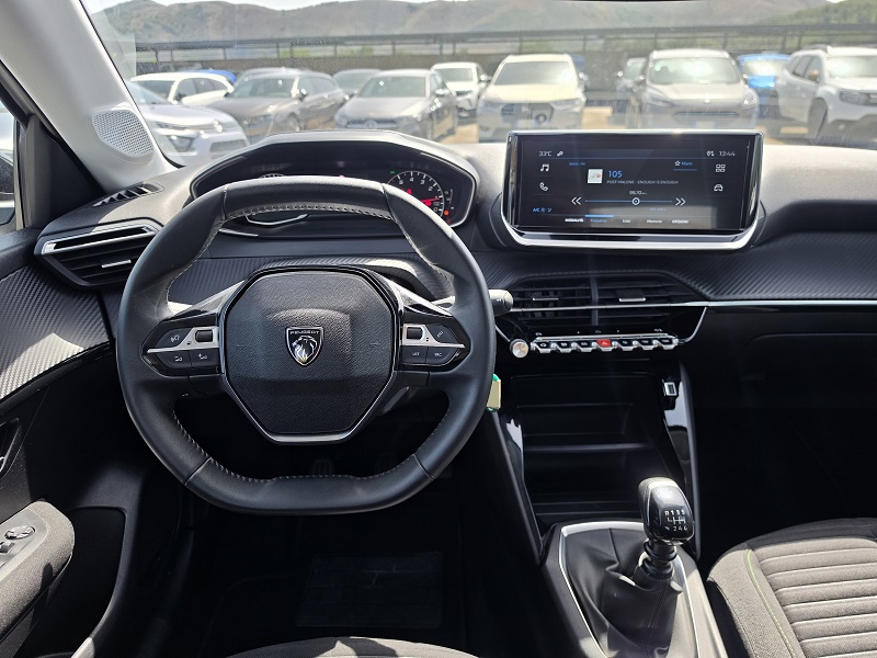 
								PEUGEOT NEW 208 1.2 PT Turbo 100CV Active full									