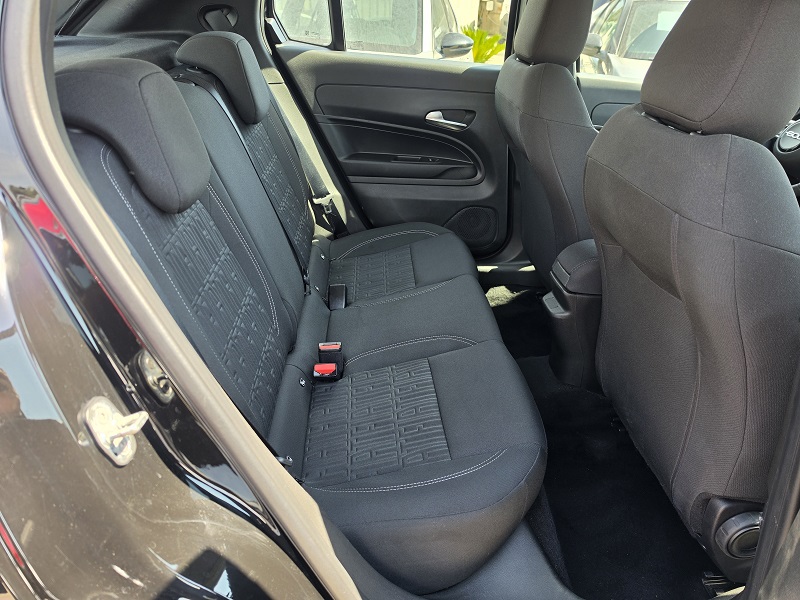 
								FIAT 600 1.2 Turbo Hybrid 145CV MHEV 48V Auto e-DCT full									