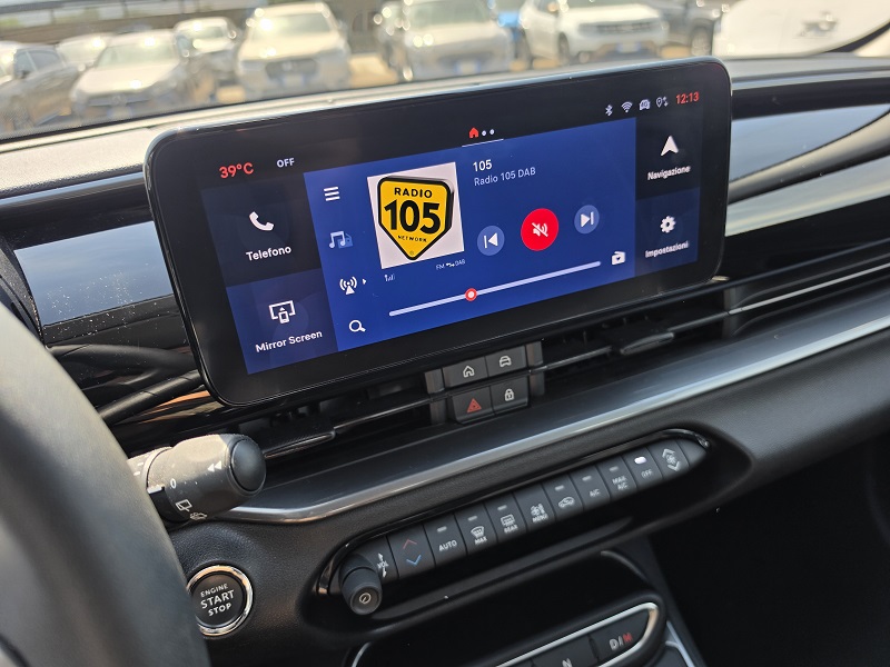 
								FIAT 600 1.2 Turbo Hybrid 145CV MHEV 48V Auto e-DCT full									