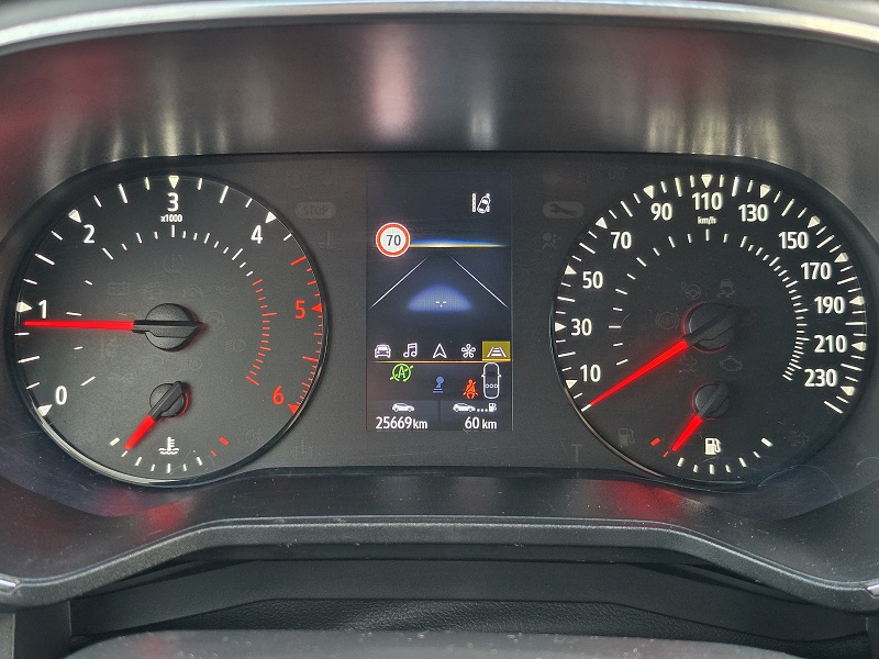 
								RENAULT Clio 1.5 Blue dCi 85CV S&S Business full									