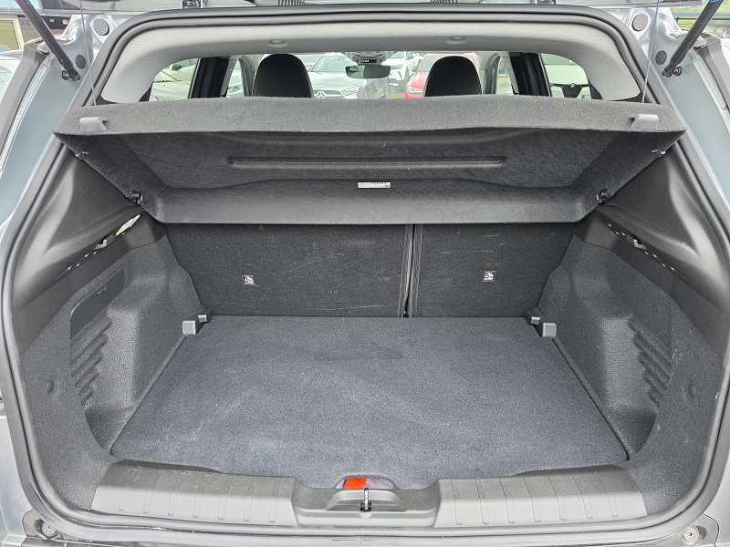 
								JEEP Avenger Full-Electric FWD 156CV Auto Altitude 54kWh full									